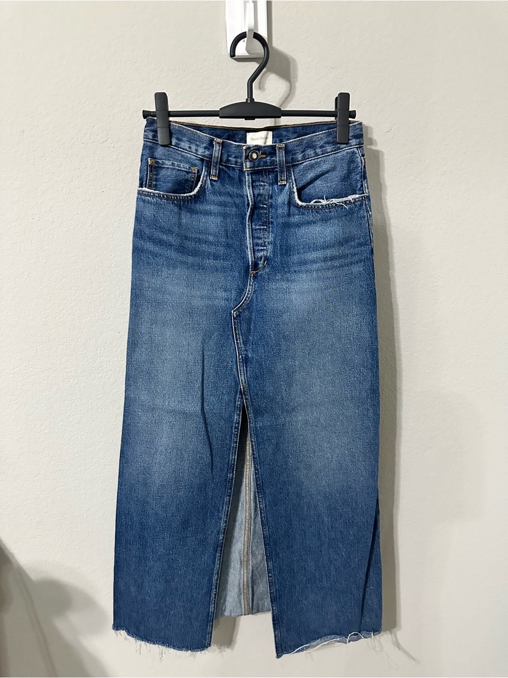 Favorite Daughter THE SADIE MAXI SKIRT
high‎ rise maxi skirt in Camden SZ 27 - Picture 6 of 15